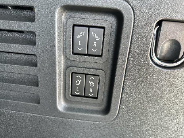 2026 Buick Enclave Preferred - Photo 30