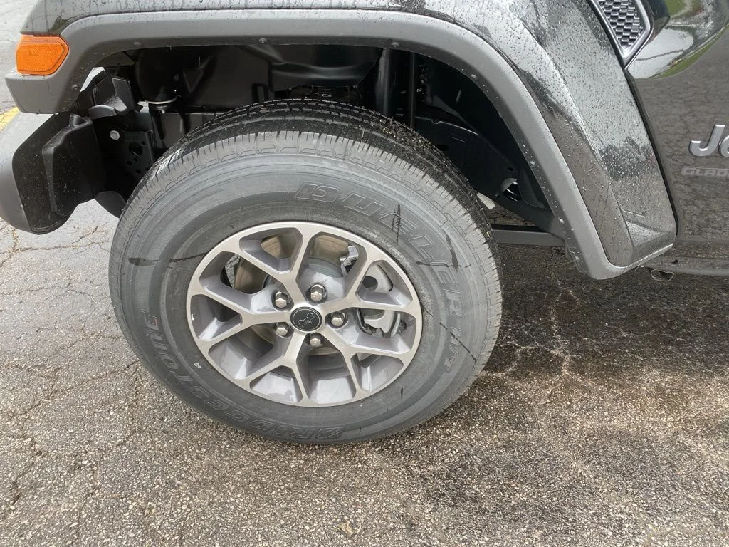 New 2025 Black Jeep Sport S image 5