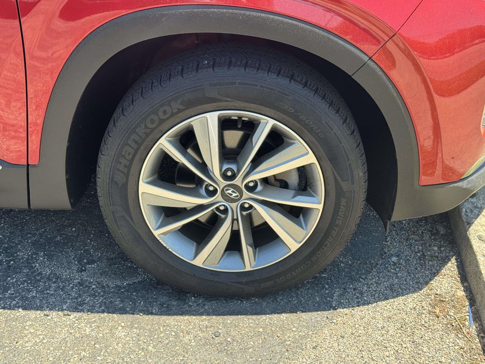 2020 Hyundai Santa Fe SEL - Photo 6