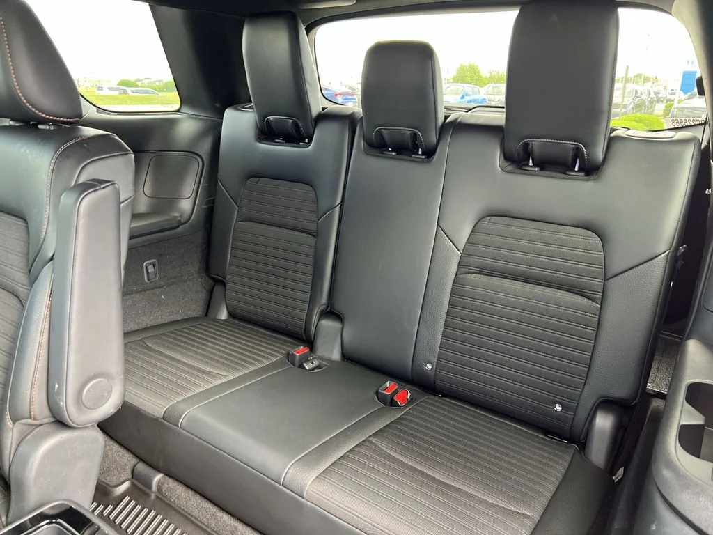 Used 2023 Red Nissan Rock Creek image 23