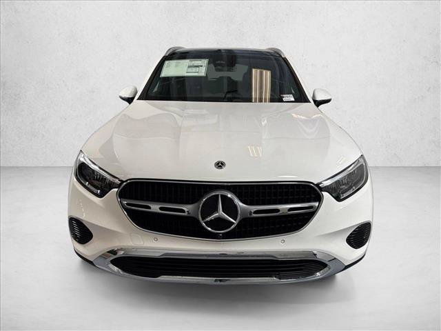New 2026 Polar White Mercedes-Benz GLC 300 image 32