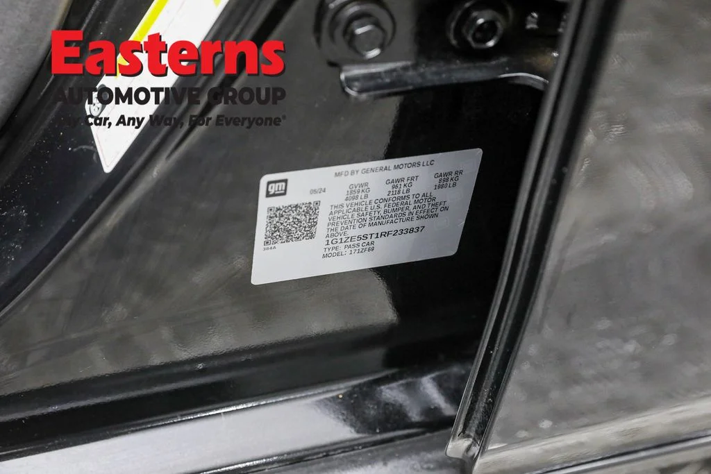 Used 2024 Black Chevrolet LT image 33