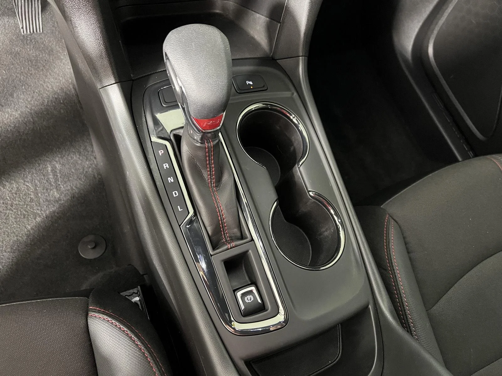 Used 2024 Radiant Red Tintcoat Chevrolet RS image 27