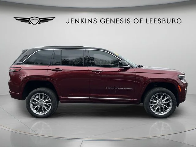 Used 2024 Red Jeep Summit 4xe image 3