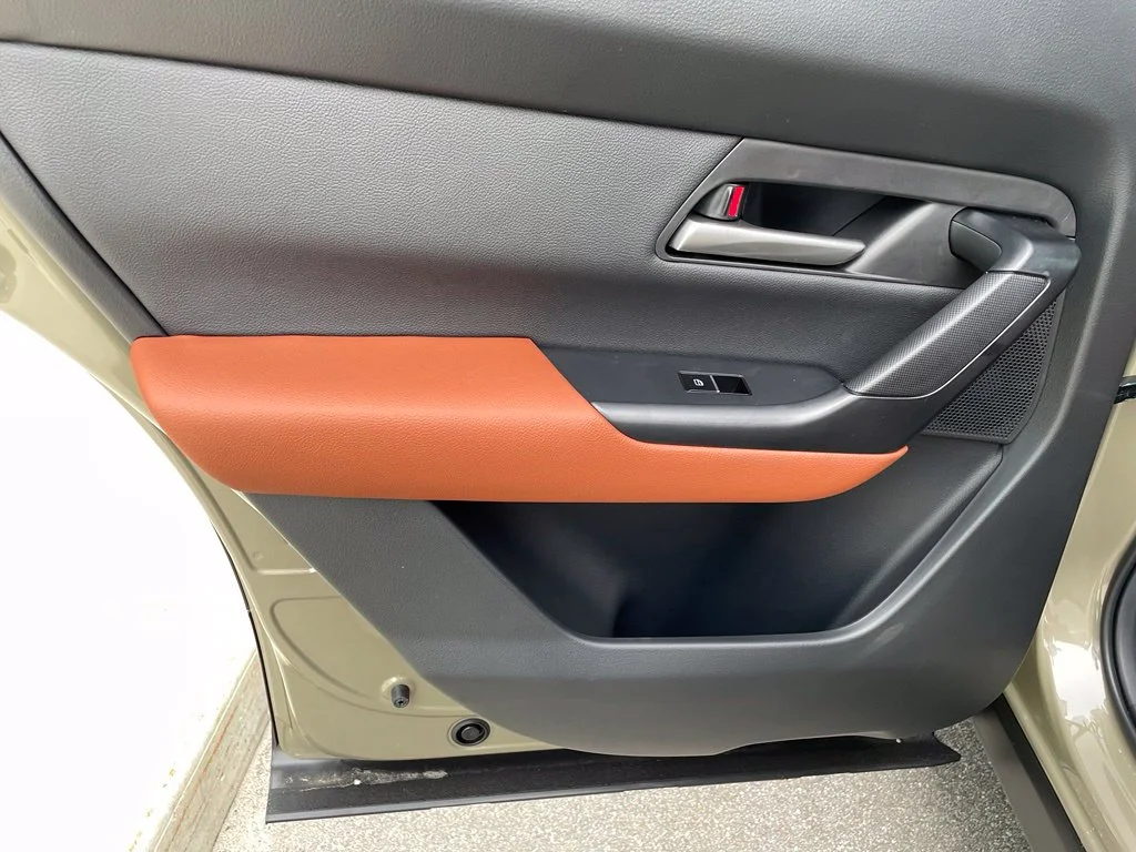 New 2026 Beige/tan Mazda 2.5 Turbo Meridian Edition image 16