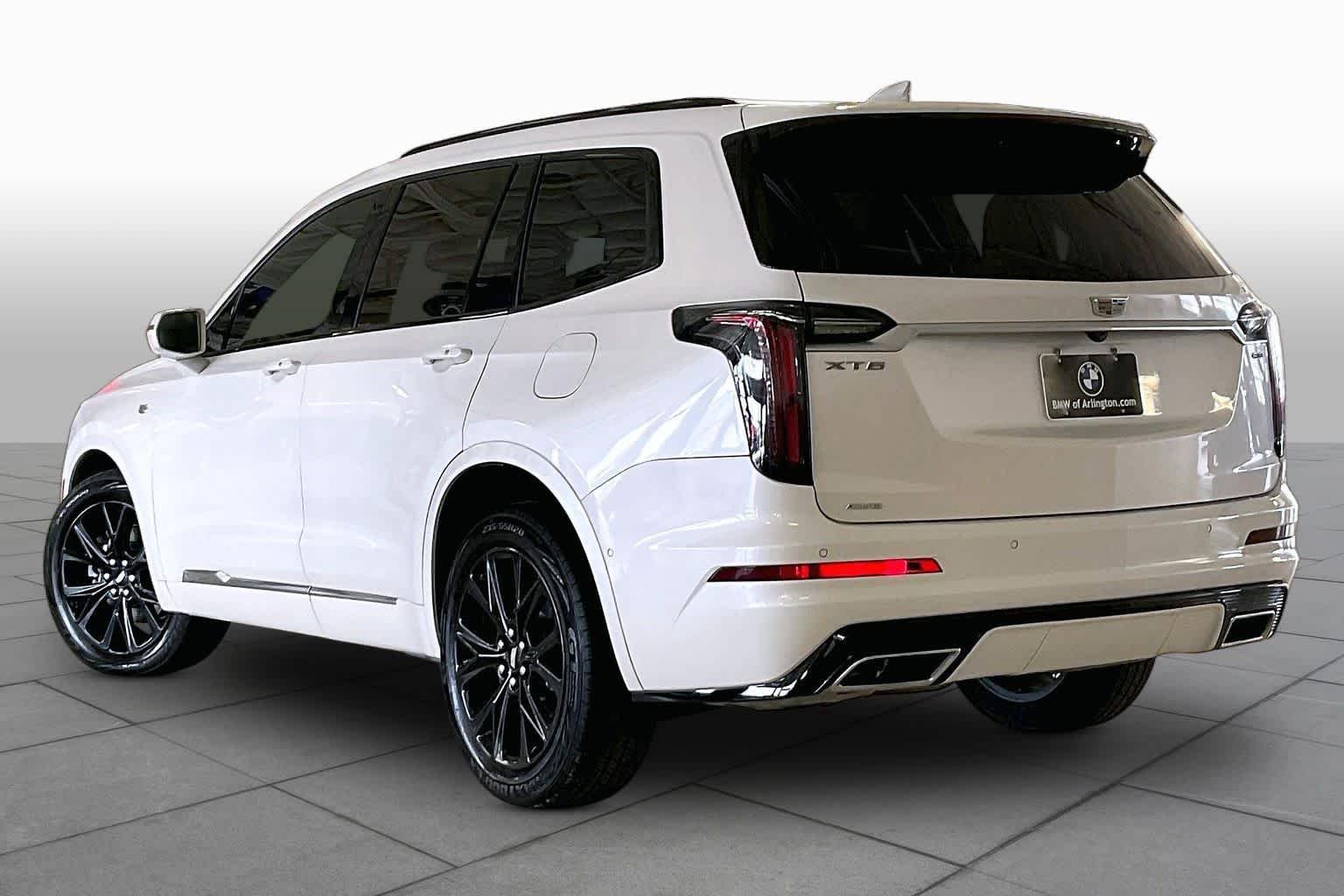 Used 2020 Crystal White Tricoat Cadillac AWD Sport image 11