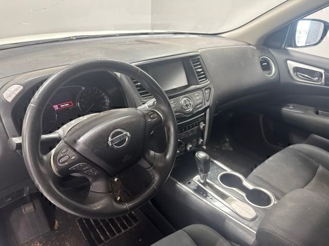 Used 2017 White Nissan SV image 13