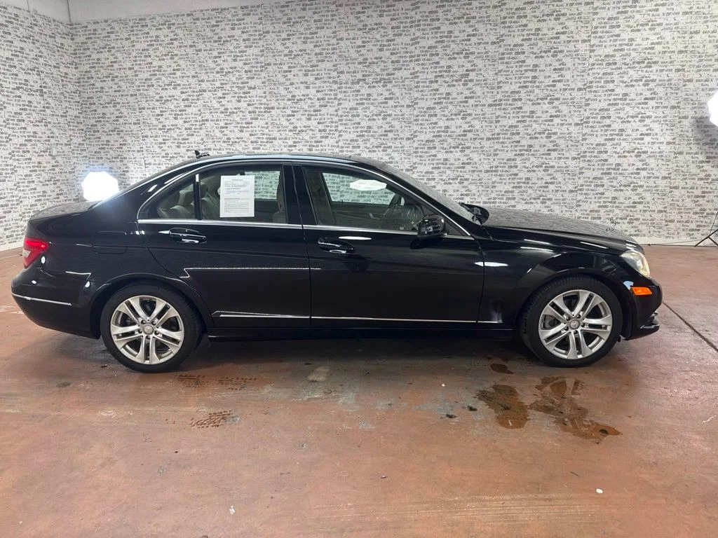 Used 2012 Black Mercedes-Benz C 300 image 8