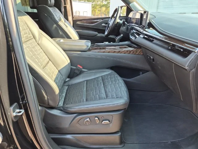 Used 2024 Black Cadillac Sport Platinum image 46