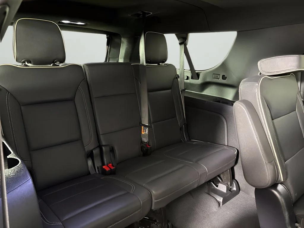 Used 2025 Dark Ash Metallic Chevrolet Premier image 23