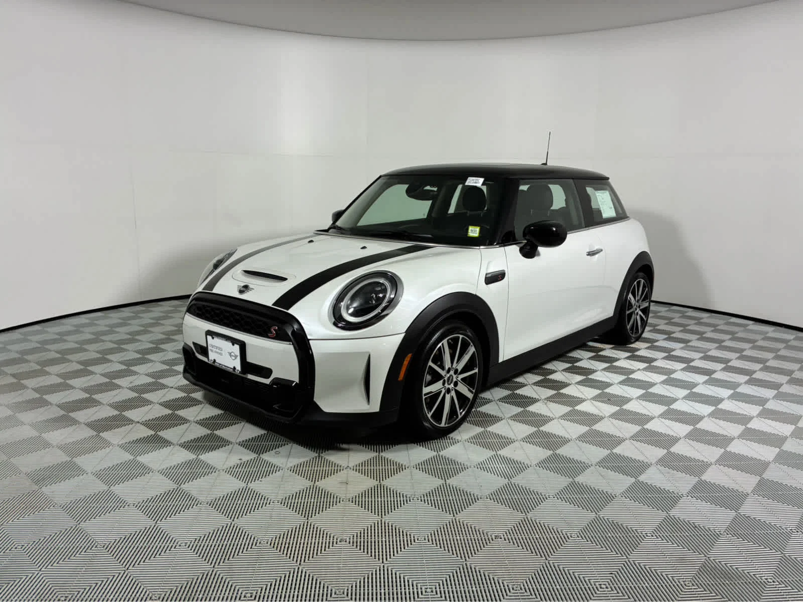 Certified Used 2024 Nanuq White Metallic MINI Cooper S image 8
