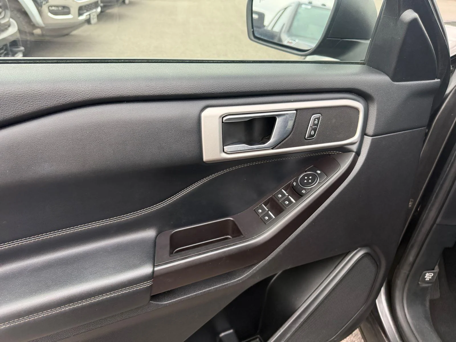 Used 2020 Magnetic FORD XLT image 11