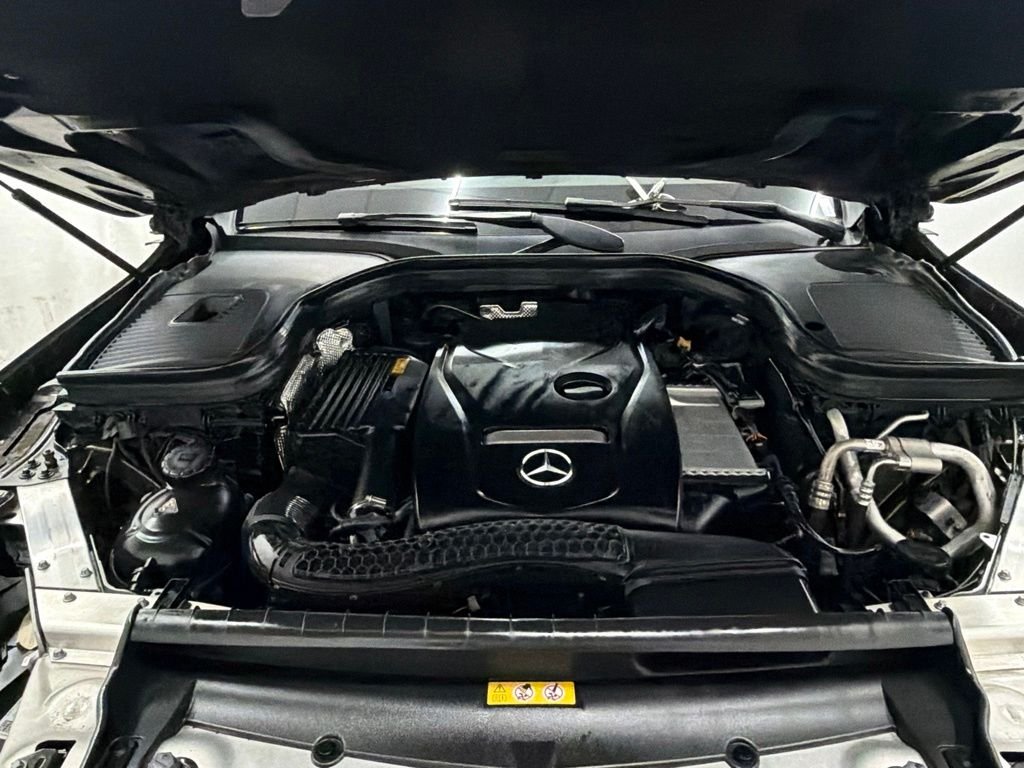 Used 2017 Brown Mercedes-Benz GLC 300 image 31
