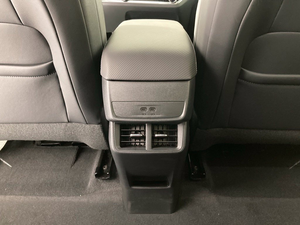 2027 Chevrolet Equinox LT - Photo 13