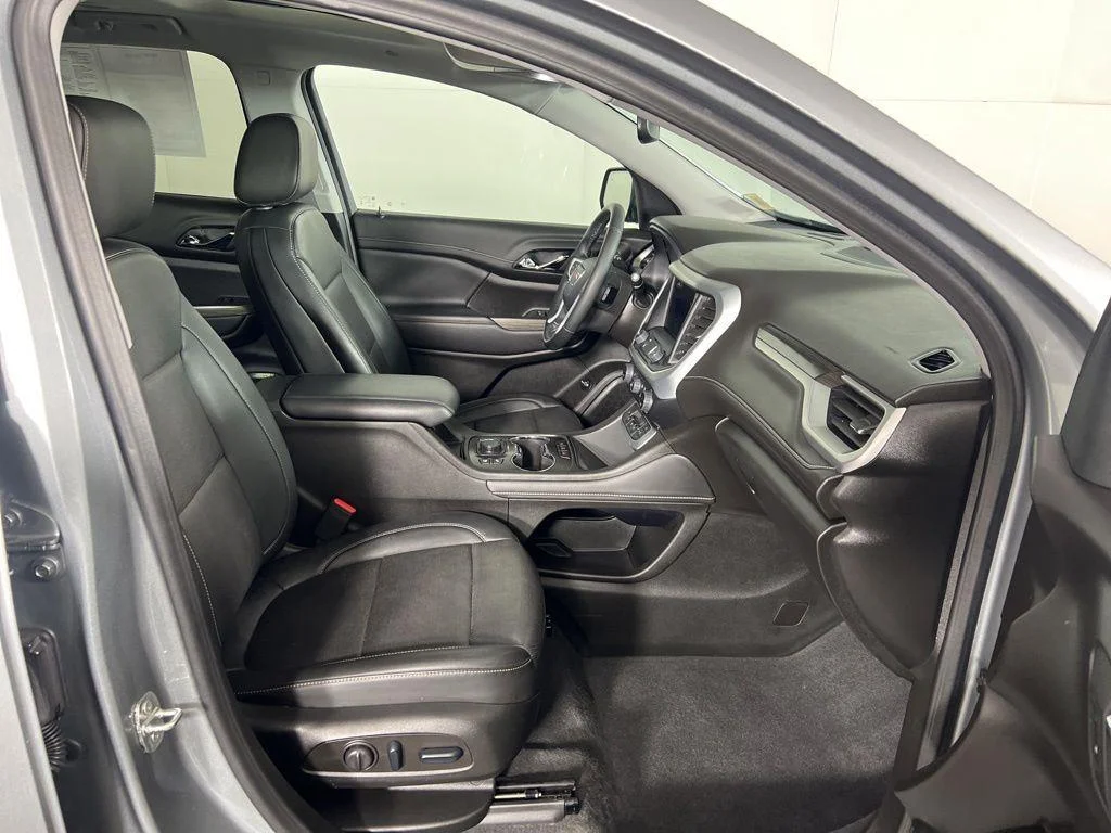 Used 2023 Sterling Metallic GMC SLT image 15
