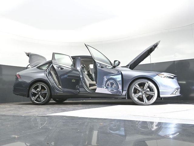 New 2026 Meteorite Gray Metallic Honda SE image 35