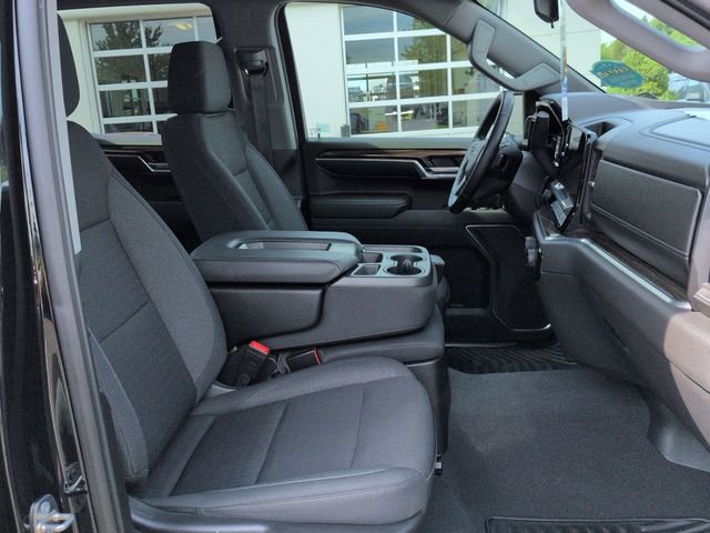 Used 2023 Black Chevrolet RST image 30