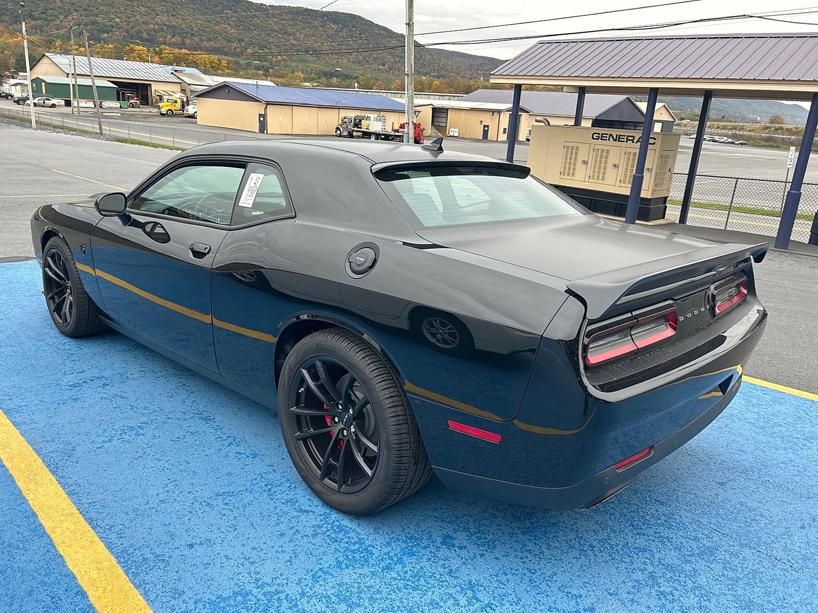 2023 Dodge Challenger SRT8 Hellcat photo 2