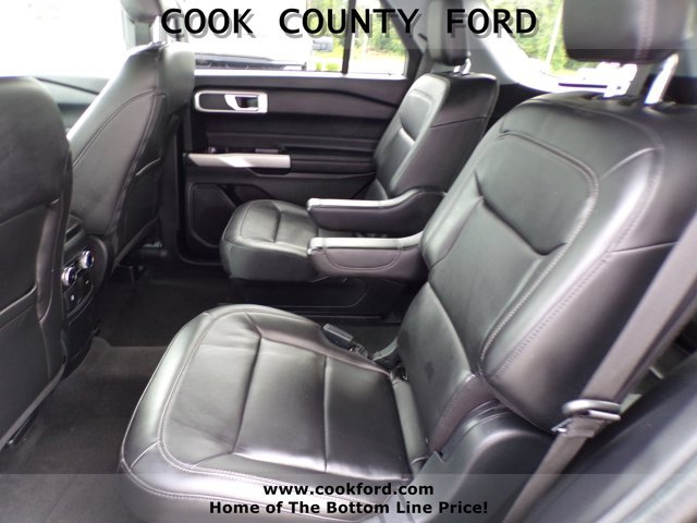 Used 2022 Agate Black Metallic Ford XLT image 16