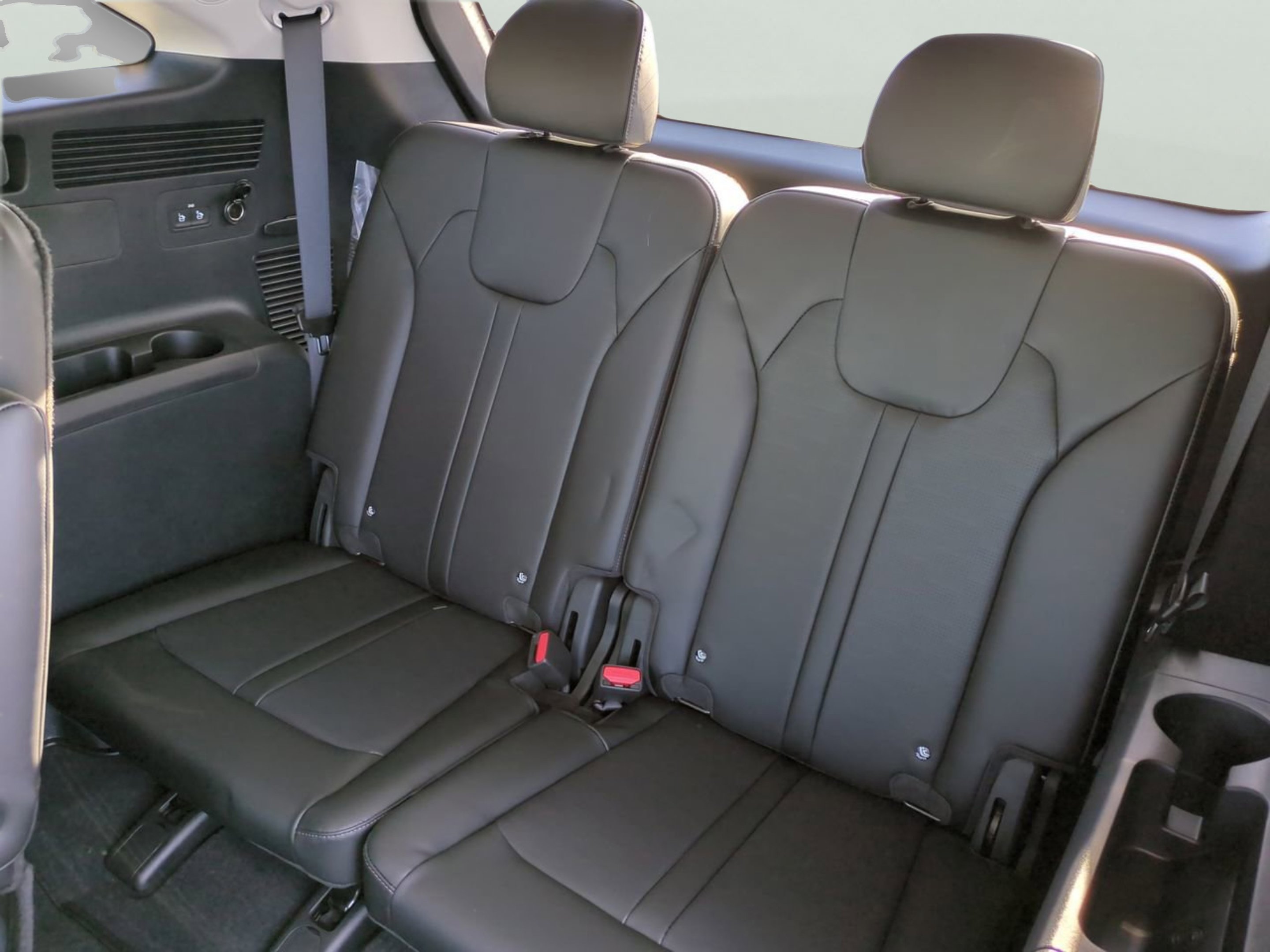 2026 Kia Sorento X-Line EX - Photo 16