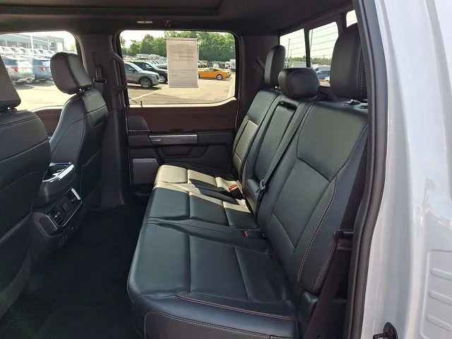 Used 2023 Avalanche Ford Lariat image 10