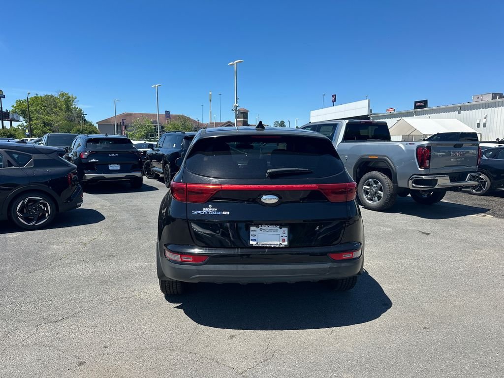 Used 2019 Red Kia LX image 6