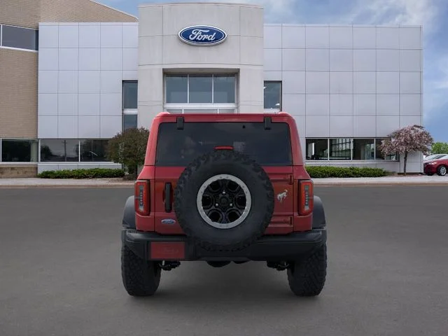 New 2025 Ruby Red Metallic Ford Badlands image 5