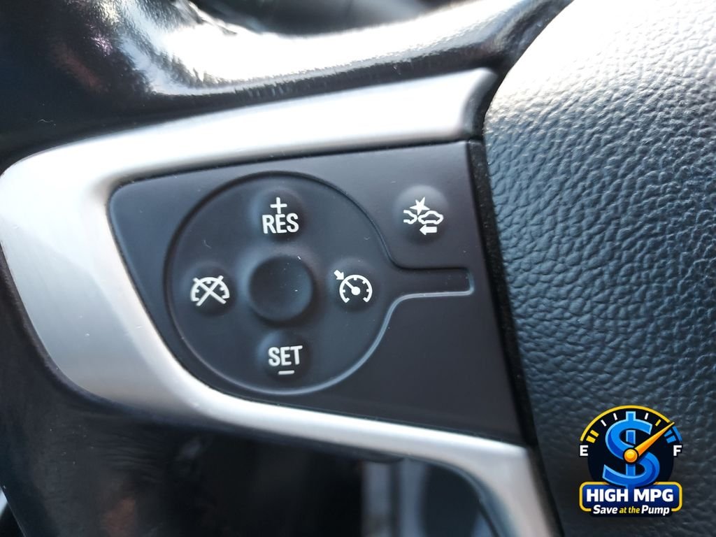 Used 2017 Silver GMC SLT-2 image 23