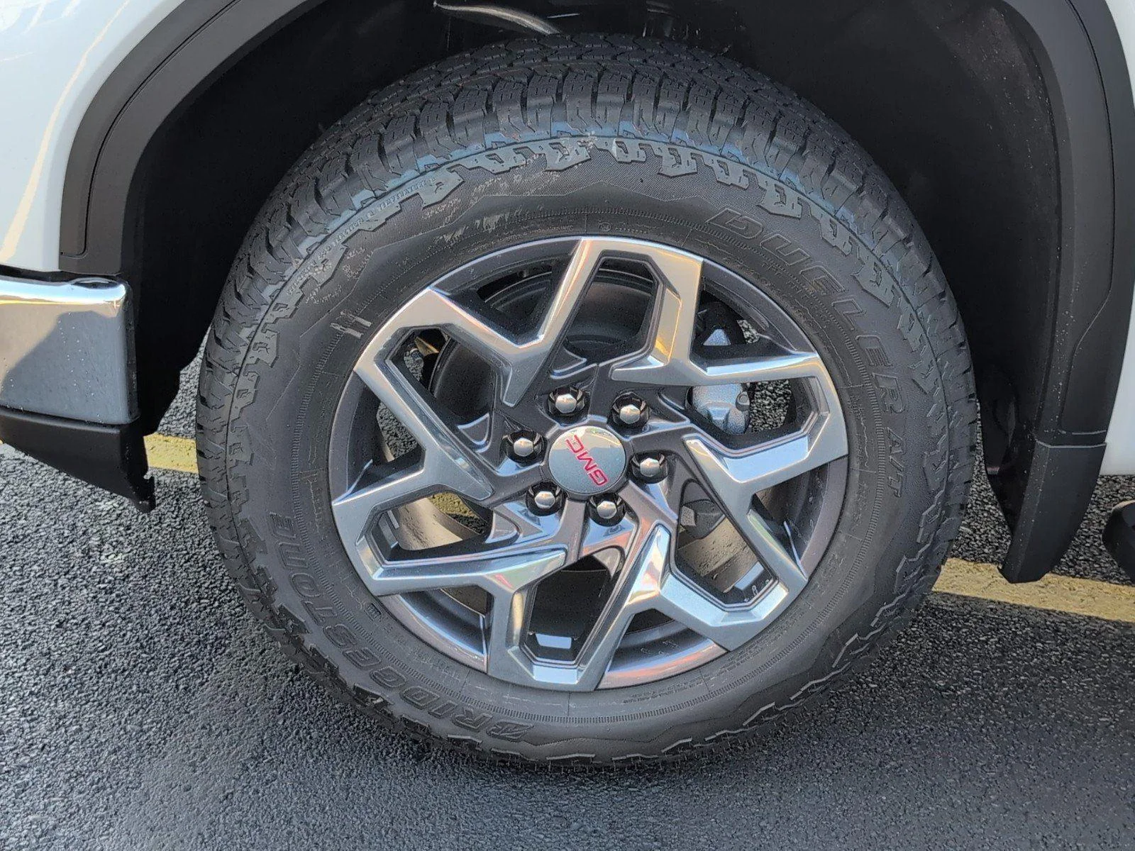 New 2026 Glacier White Tricoat GMC SLT image 11
