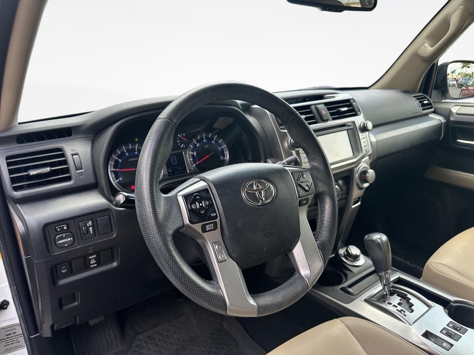 Used 2019 Super White Toyota SR5 Premium image 11
