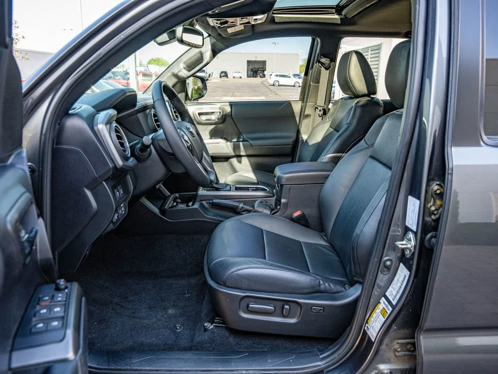 Used 2021 Black Toyota TRD Off-Road image 31