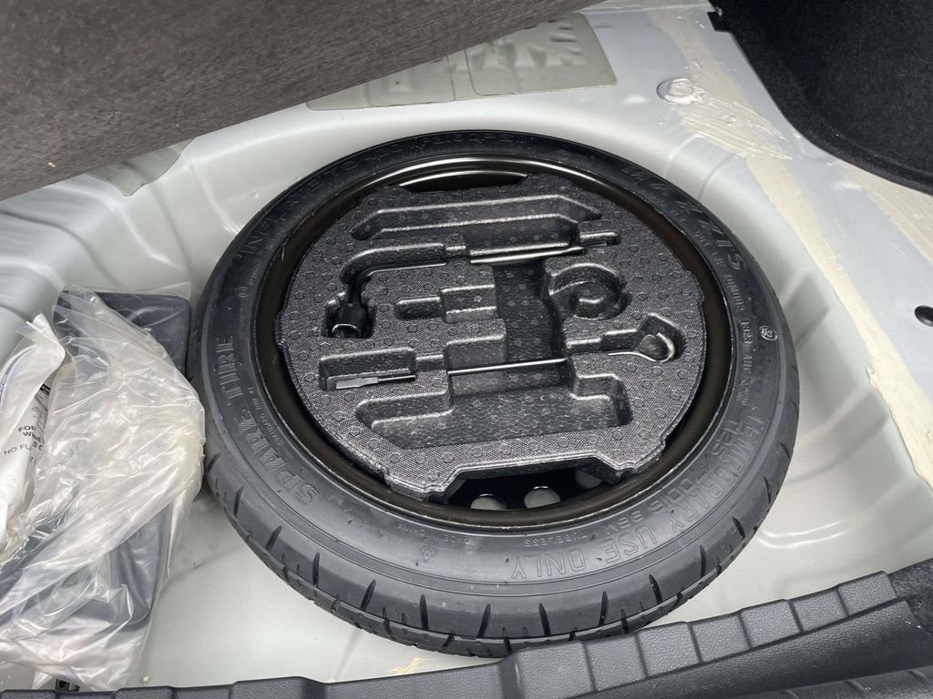 Used 2023 White Nissan SV image 27