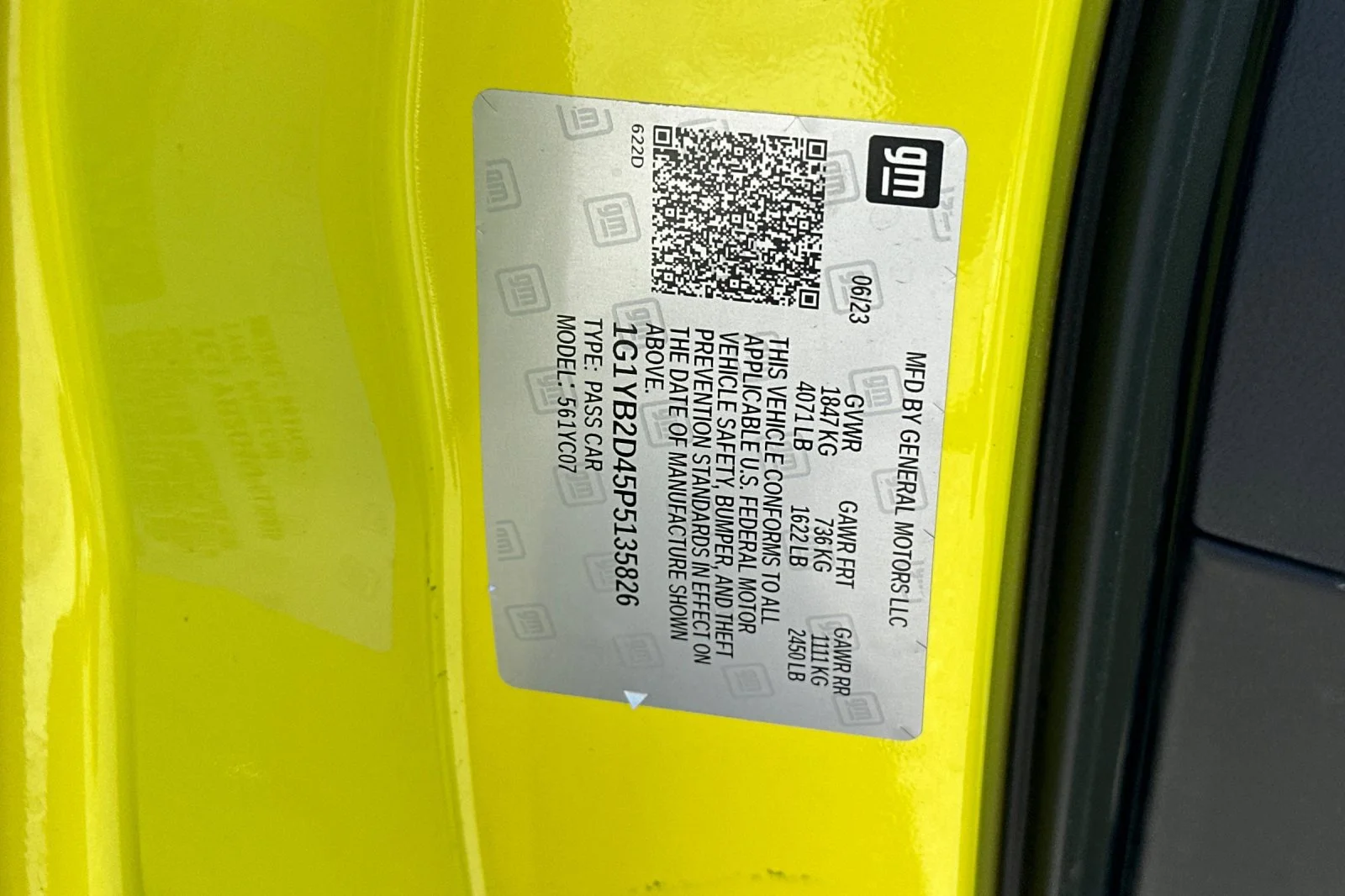 Used 2023 Accelerate Yellow Metallic Chevrolet 2LT image 28