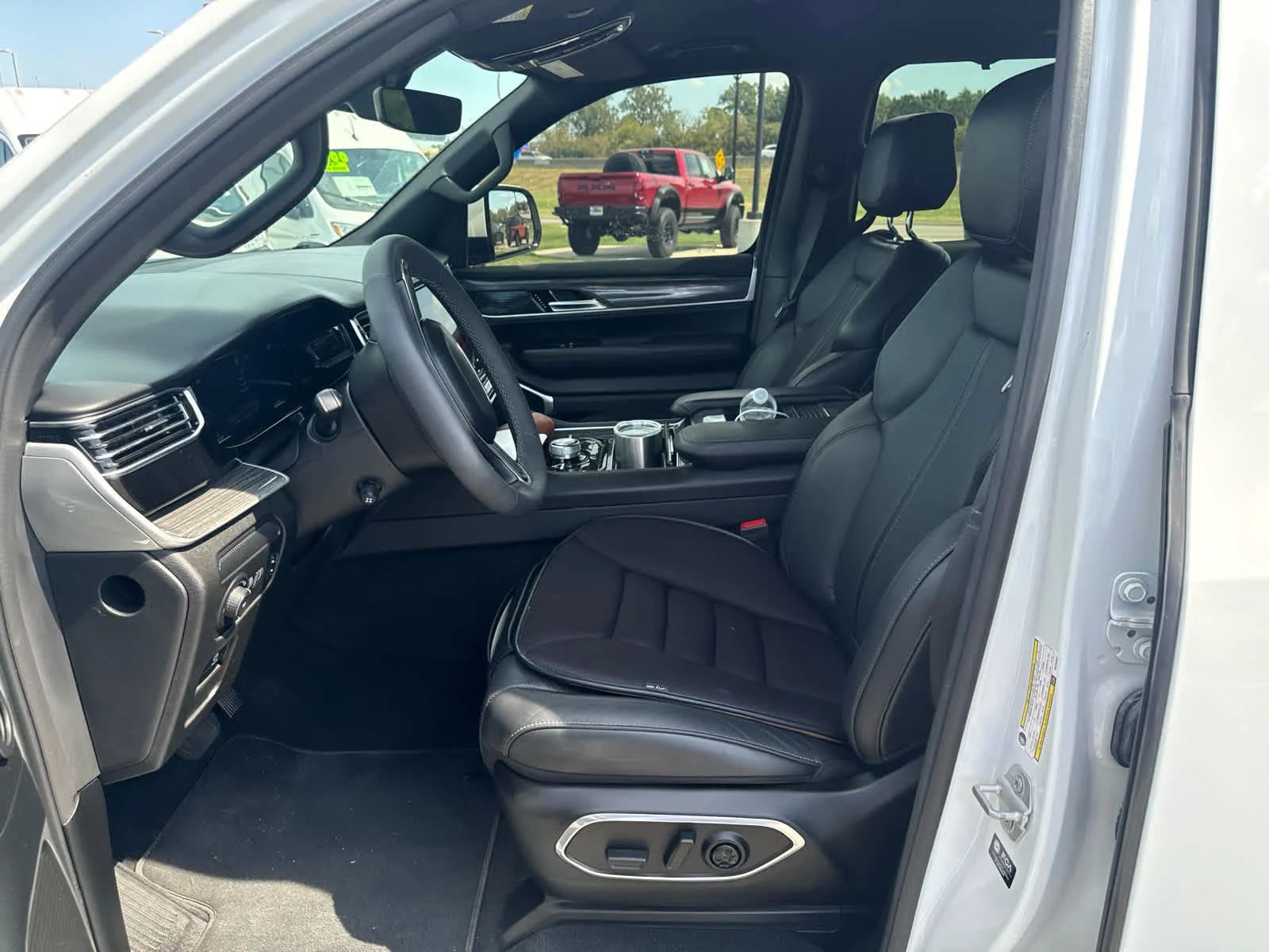 Used 2022 Bright White Clearcoat Jeep Series III image 8