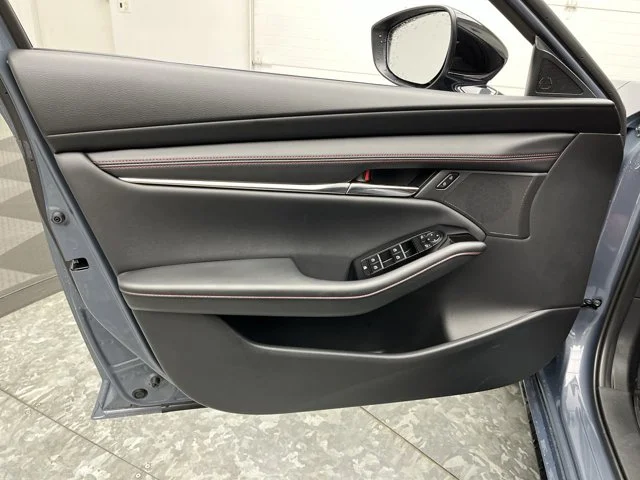 2026 Mazda Mazda3 Carbon Edition - Photo 7