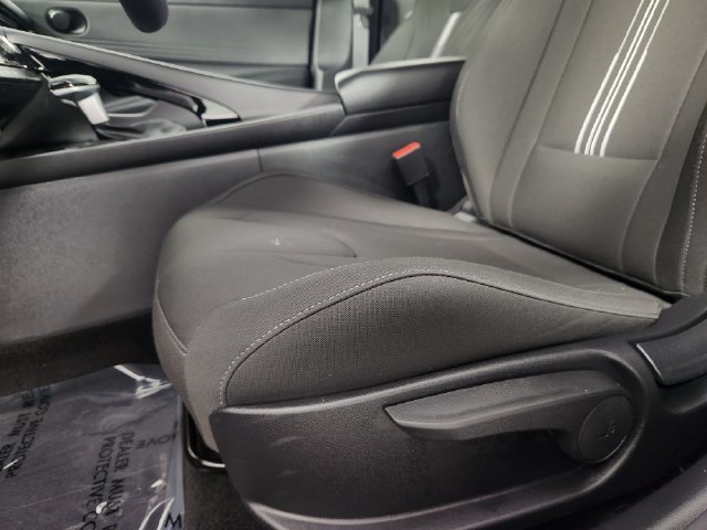 2025 Hyundai Elantra Blue - Photo 12
