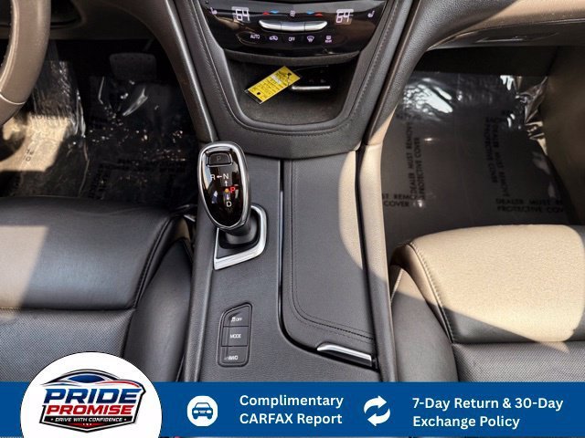 Used 2019 CRYSTAL WHITE TRICOAT Cadillac Luxury AWD image 21