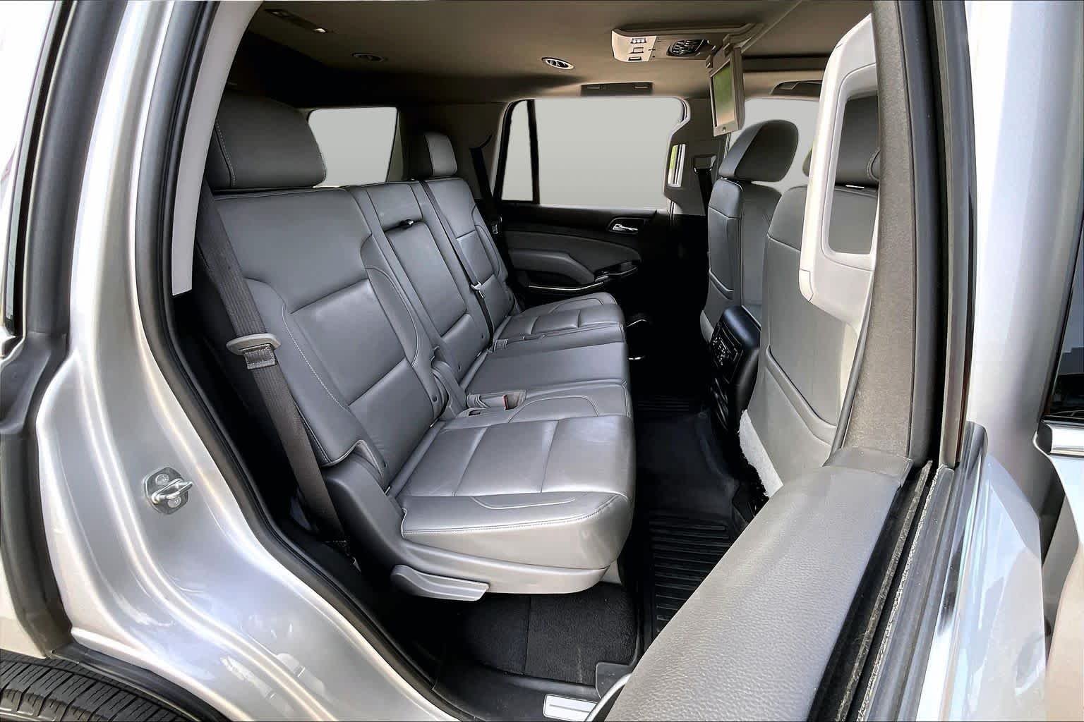 Used 2019 Silver Ice Metallic Chevrolet LT image 20