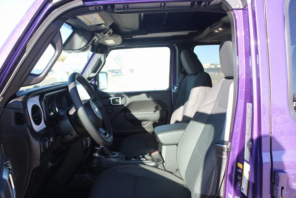 New 2026 Reign Exterior Paint Jeep Sport S image 10