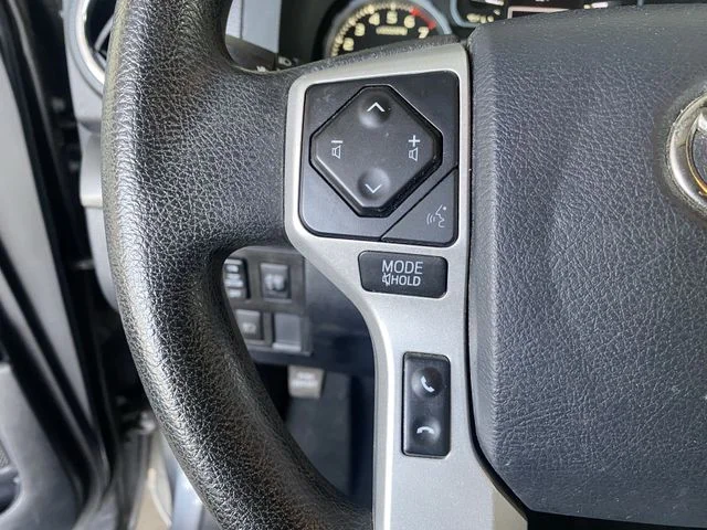 Used 2020 Magnetic Gray Metallic Toyota SR5 image 29