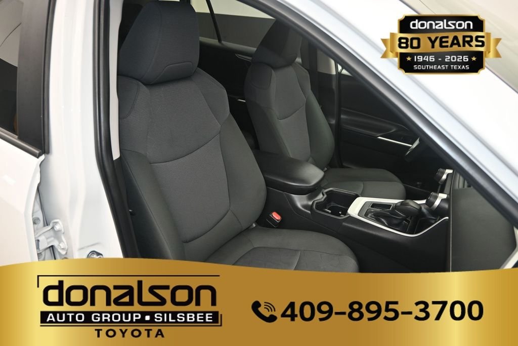 Used 2025 White Toyota XLE image 20