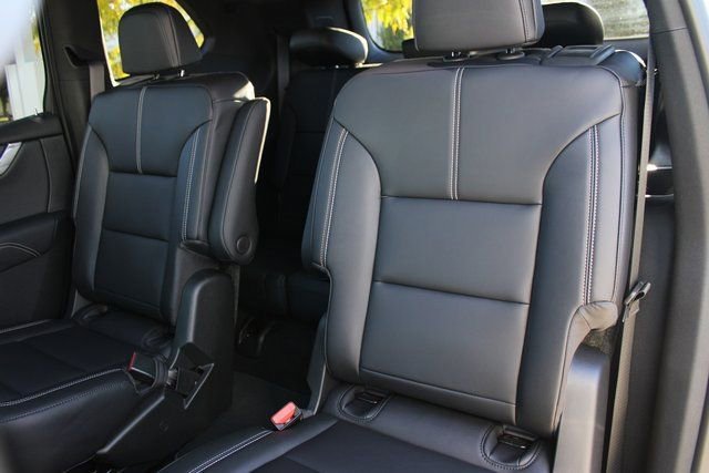 2026 GMC Acadia Elevation - Photo 19