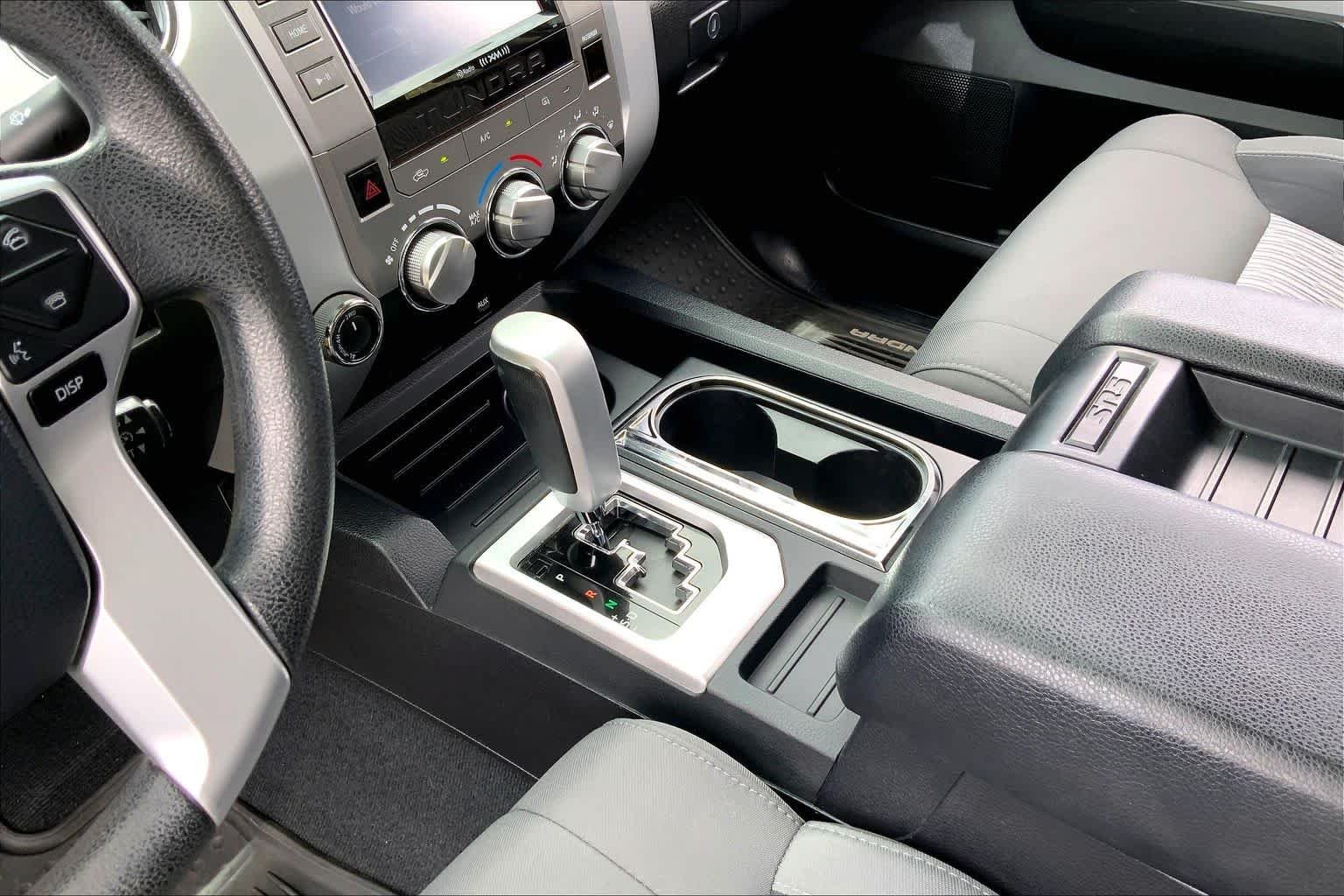 Used 2015 Silver Sky Metallic Toyota SR5 image 14