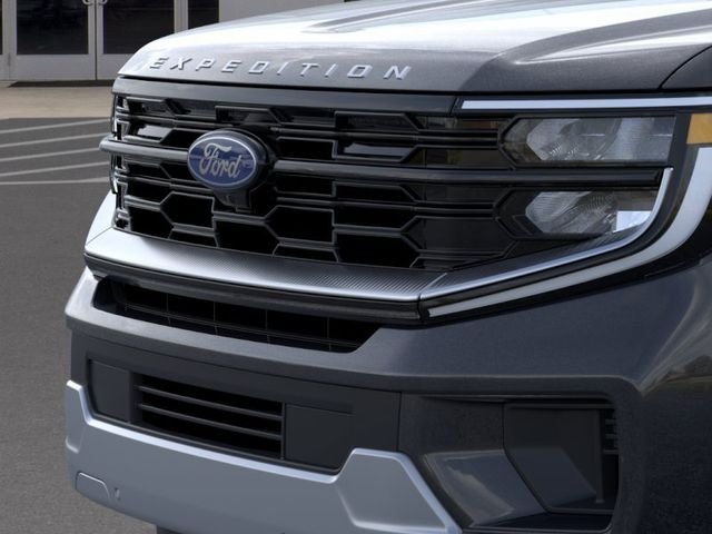 New 2026 Dark Matter Gray Metallic Ford Platinum image 17