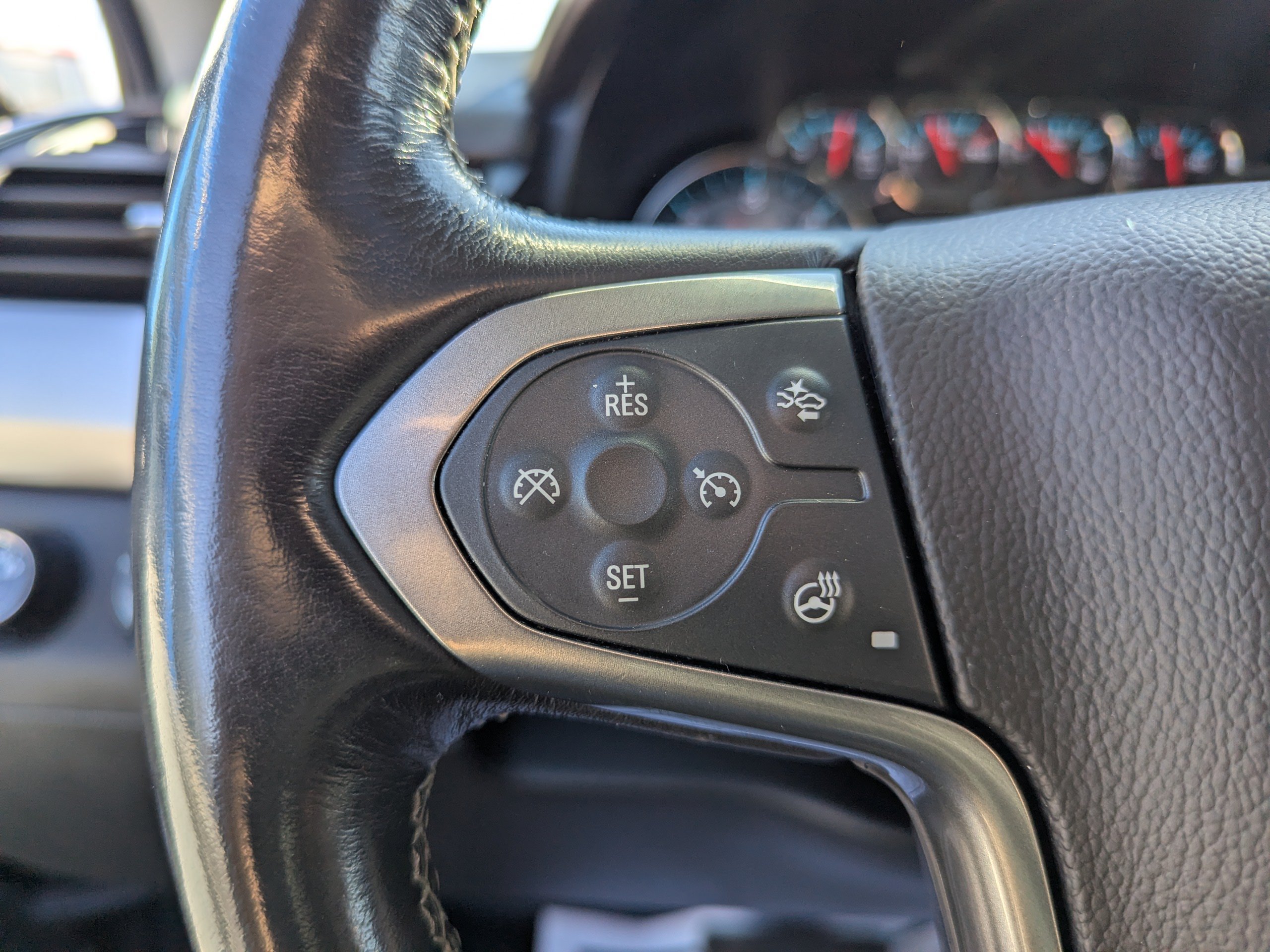 2019 Chevrolet Tahoe LT - Photo 15