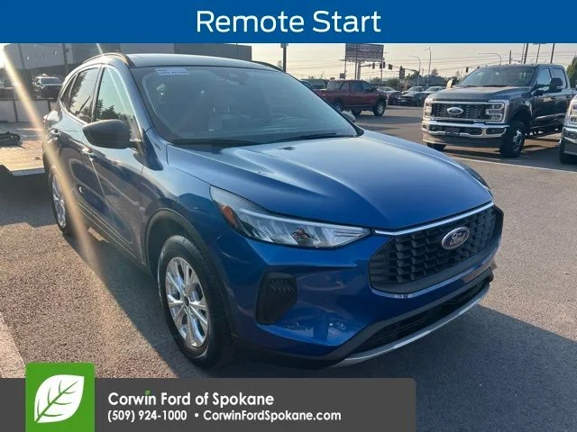 Used 2023 Atlas Blue Metallic Ford Active image 5