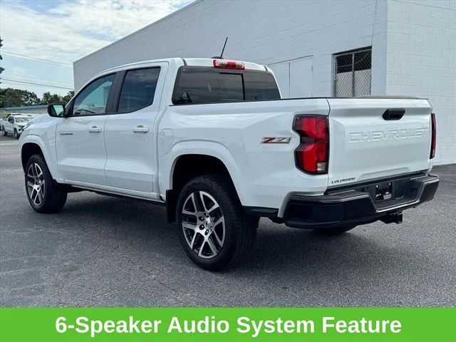 Used 2024 White Chevrolet Z71 image 10