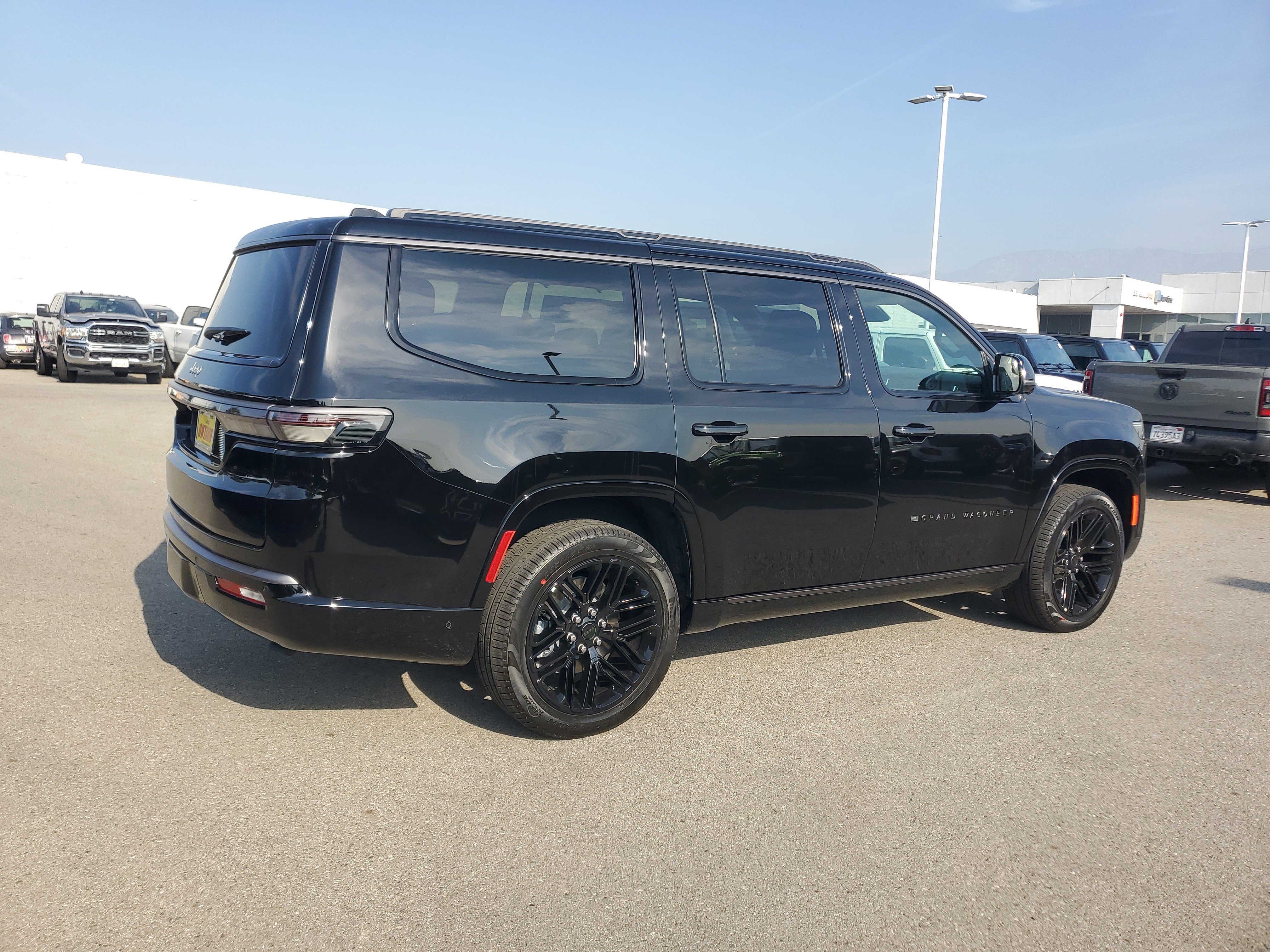 2026 Jeep Grand Wagoneer Limited Reserve