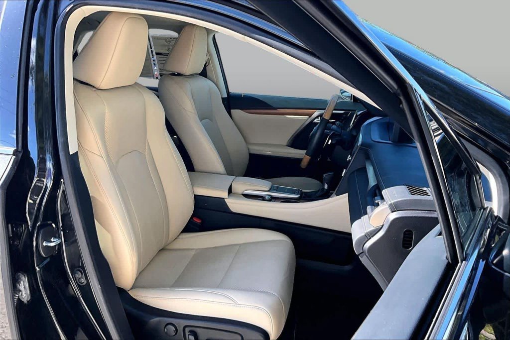 Used 2022 Black Lexus 350 image 9