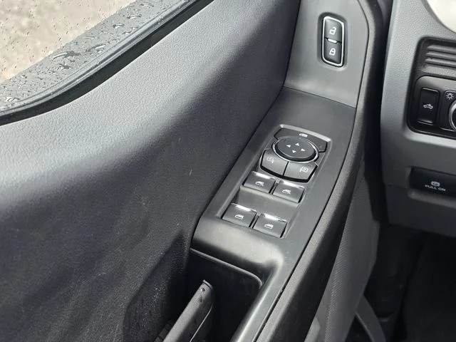 Used 2024 Oxford White Ford XL image 18